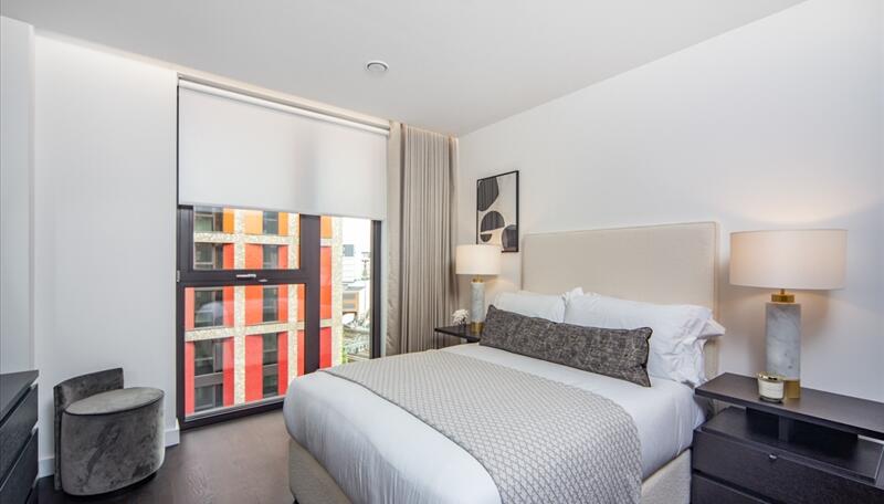 4 Thornes House, 6-8 Charles Clowes Walk, London